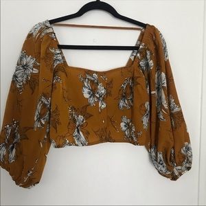 Yuliza Bundle F21 Square neck top & AE Red floral